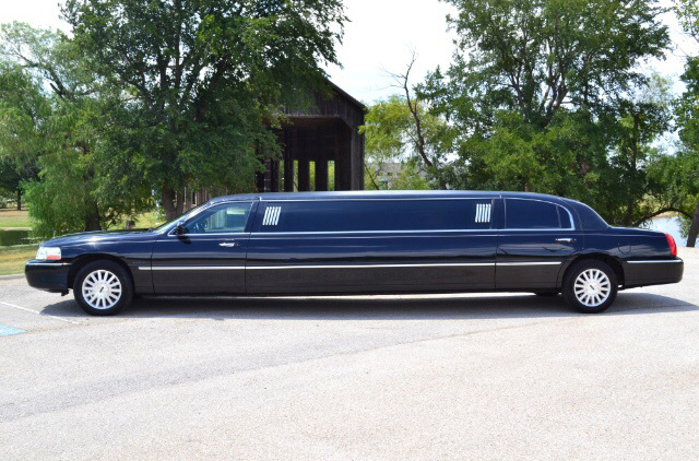 Stretched Limo image